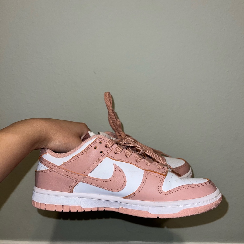 Nike Women’s Dunk Low Rose Whisper 🤍✨